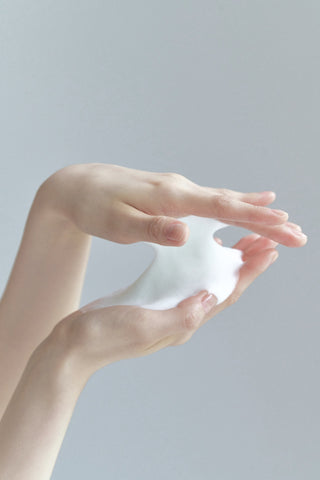 [celimax] The Real Noni Acne Bubble Cleanser 155ml