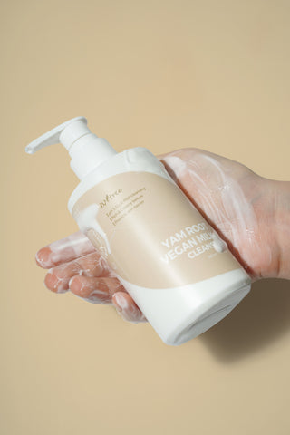 [Isntree] Yam Root Vegan Milk Cleanser 220ml