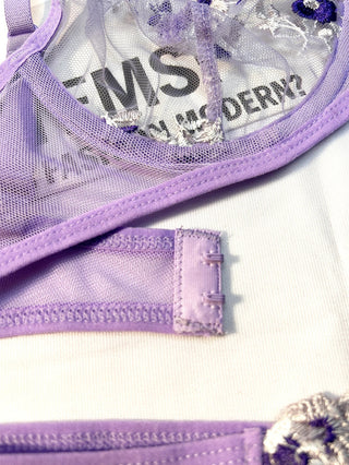 2 - Piece Floral Lace Lingerie Set - Diva Melody