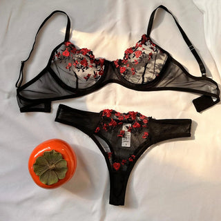2 - Piece Floral Lace Lingerie Set - Diva Melody