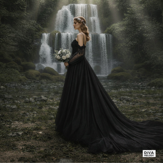 Exquisite Black Lace Wedding Gown