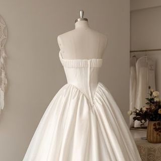 Luxury Two-Piece Basque Waist Wedding Dress