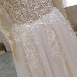 Elegant Lace A Line Wedding Dress