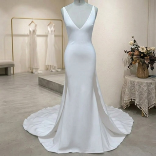 Detachable Train Elegant Bridal Gown