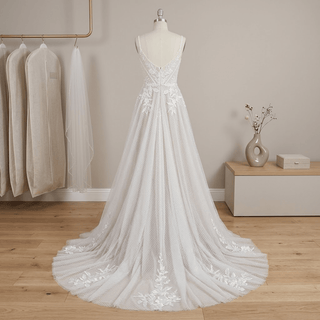 Boho Appliques Lace Wedding Dress - Diva Melody