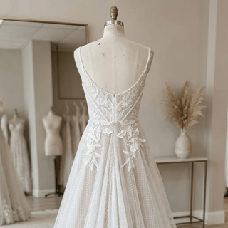 Boho Appliques Lace Wedding Dress - Diva Melody