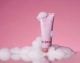 [By juccy] Gooseberry AHA Jelly Cleanser 120ml - Diva Melody