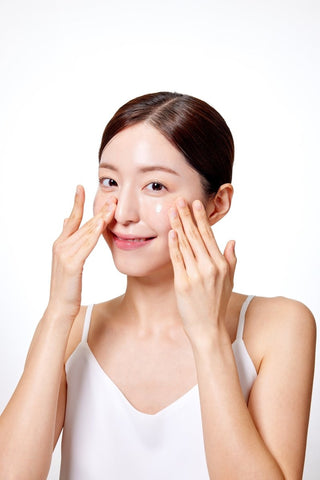 [Centellian24] Madeca Matcha Pore Cleansing Oil 200ml - Diva Melody