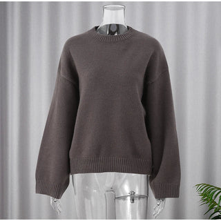 Chic Round Neck Knitted Pullover - Diva Melody