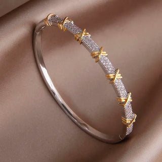 Classic Luxury Zirconia 14K Gold Plated Snake Bangle - Diva Melody