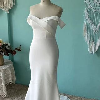 Classic Off - Shoulder Wedding Dress - Diva Melody