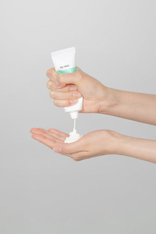 [Dr.petit] Reanhu Exosome-Cica Calming Sunscreen 50ml - Diva Melody