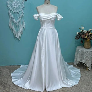 Elegant Cap Sleeve Wedding Dress - Diva Melody