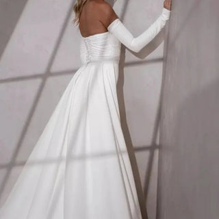 Elegant Crepe Mermaid Wedding Dress - Diva Melody