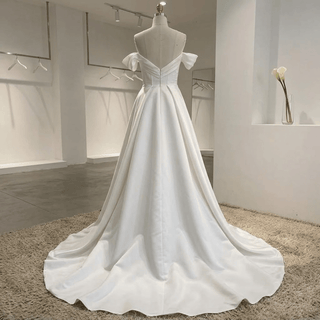 Elegant High-end Satin Wedding Dress - Diva Melody