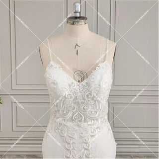 Elegant Spaghetti Straps Lace Wedding Dress - Diva Melody