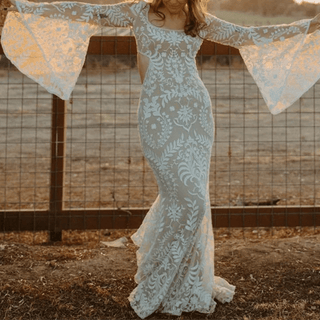 Fashion Flare Sleeves Bridal Dress - Diva Melody