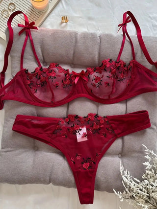 Floral Embroidery Lingerie Set - Diva Melody