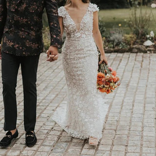 Floral Lace Mermaid Gown - Diva Melody