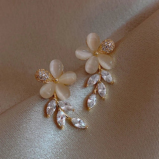 Flower Zircon Stud Earrings - Diva Melody