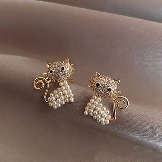 Flower Zircon Stud Earrings - Diva Melody