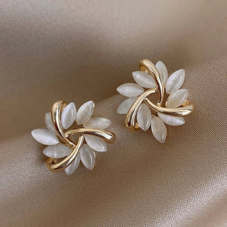 Flower Zircon Stud Earrings - Diva Melody