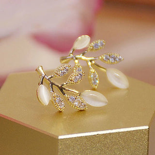 Flower Zircon Stud Earrings - Diva Melody