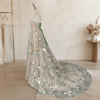 Glamorous Flower Lace Wedding Dresses - Diva Melody