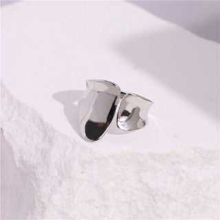 Glossy Wide Version Exaggerated Metal Adjustable Rings - Diva Melody