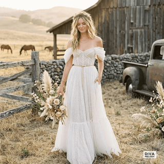 Gorgeous Sweetheart Wedding Dress - Diva Melody