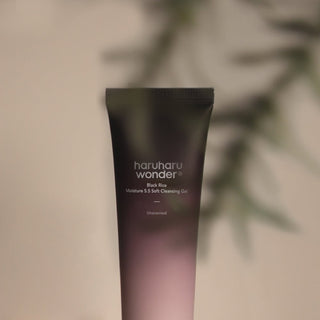[haruharuwonder] Black Rice Moisture 5.5 Soft Cleansing Gel 100ml - Diva Melody
