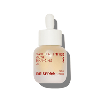 [Innisfree] Black Tea Youth Enhancing Oil 30ml - Diva Melody