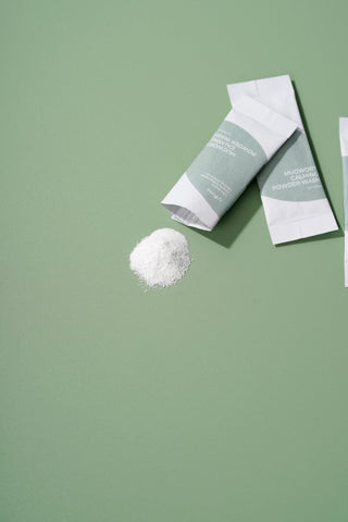 [Isntree] Mugwort Calming Powder Wash 1g*25ea - Diva Melody