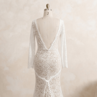 Long Sleeve Mermaid Lace Wedding Dress - Diva Melody