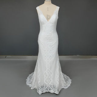 Luxury Deep V - Neck Lace Mermaid Wedding Dress - Diva Melody