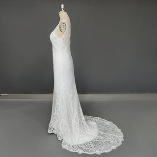 Luxury Deep V - Neck Lace Mermaid Wedding Dress - Diva Melody