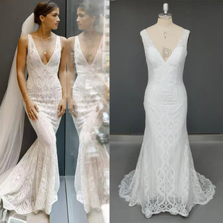 Luxury Deep V - Neck Lace Mermaid Wedding Dress - Diva Melody