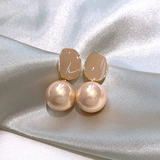 Luxury Elegant Pearl Dangle Earrings - Diva Melody