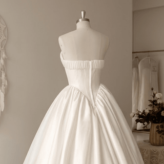 Luxury Two-Piece Basque Waist Wedding Dress - Diva Melody