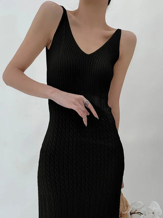 Minimalist V - Neck Long Dress - Diva Melody