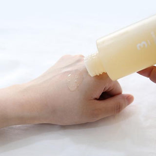 Numbuzin - No. 3 Super Glowing Essence Toner 200ml - Diva Melody