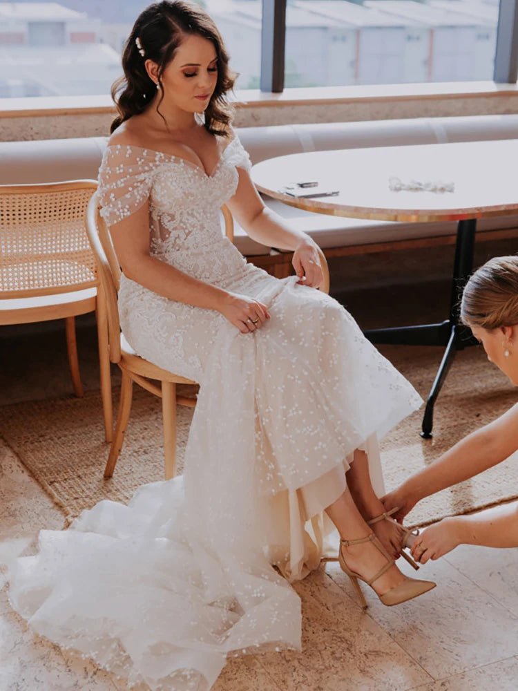 Polka Dot Lace Wedding Dress - Diva Melody Polka Dot Lace Wedding Dress - Diva Melody