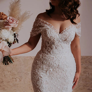 Polka Dot Lace Wedding Dress - Diva Melody