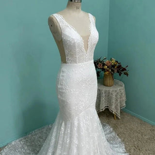 Romantic Lace Appliqué Bridal Dress - Diva Melody