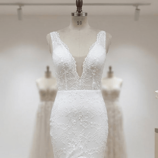 Romantic Lace Appliqué Bridal Dress - Diva Melody