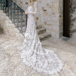 Romantic Lace Mermaid Gown - Diva Melody