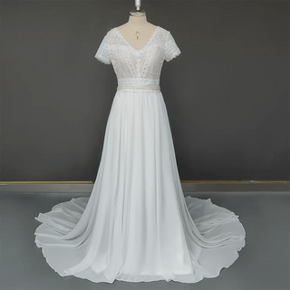 Romantic Tulle Lace Wedding Gown - Diva Melody