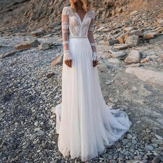 Romantic Tulle Lace Wedding Gown - Diva Melody