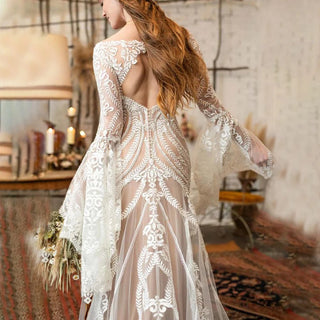 Rustic Lace Mermaid Gown - Diva Melody