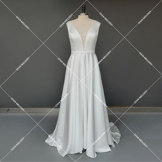 Satin Minimalist Wedding Dress - Diva Melody